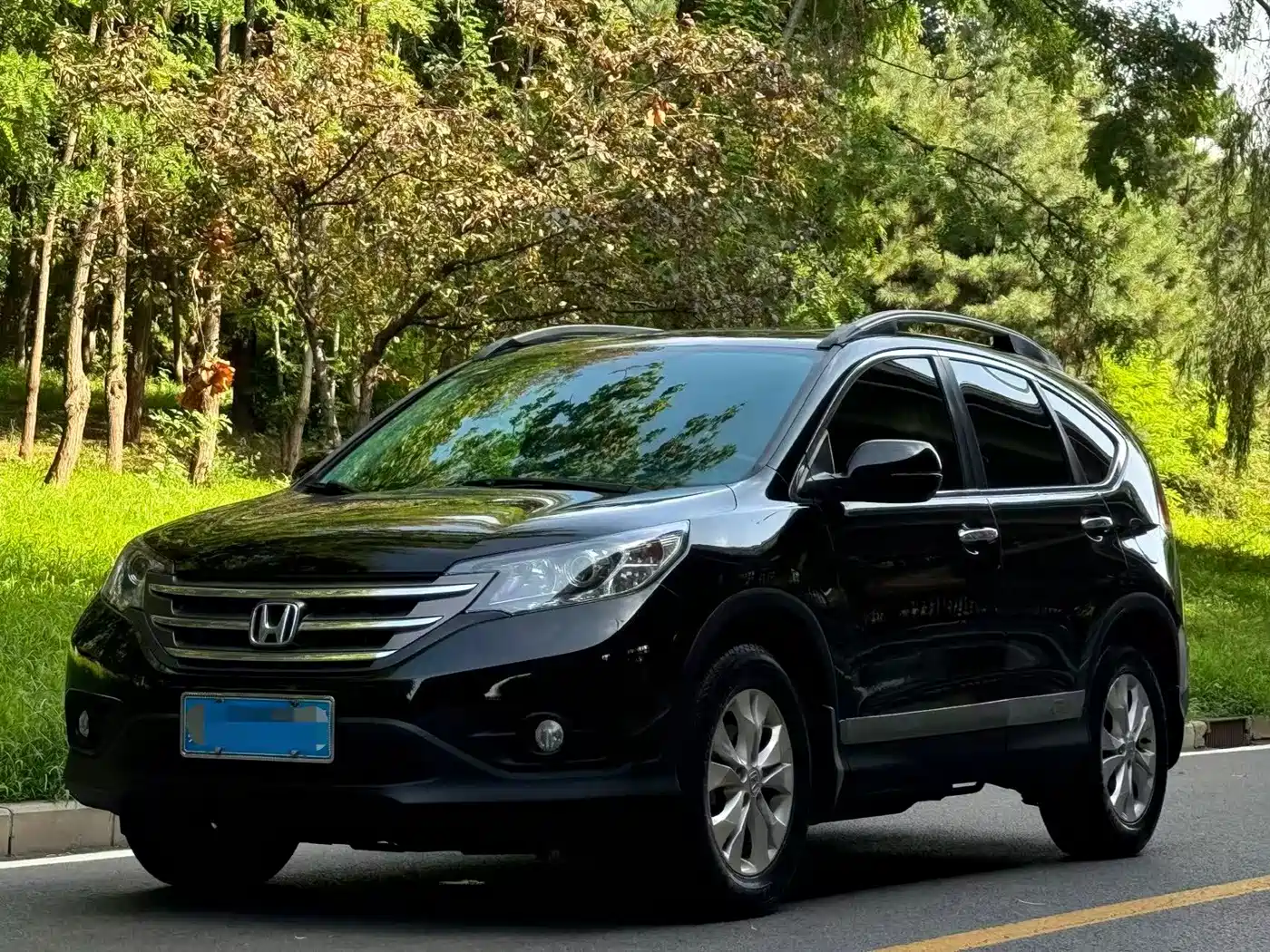 Фото 1 - Honda CR-V
