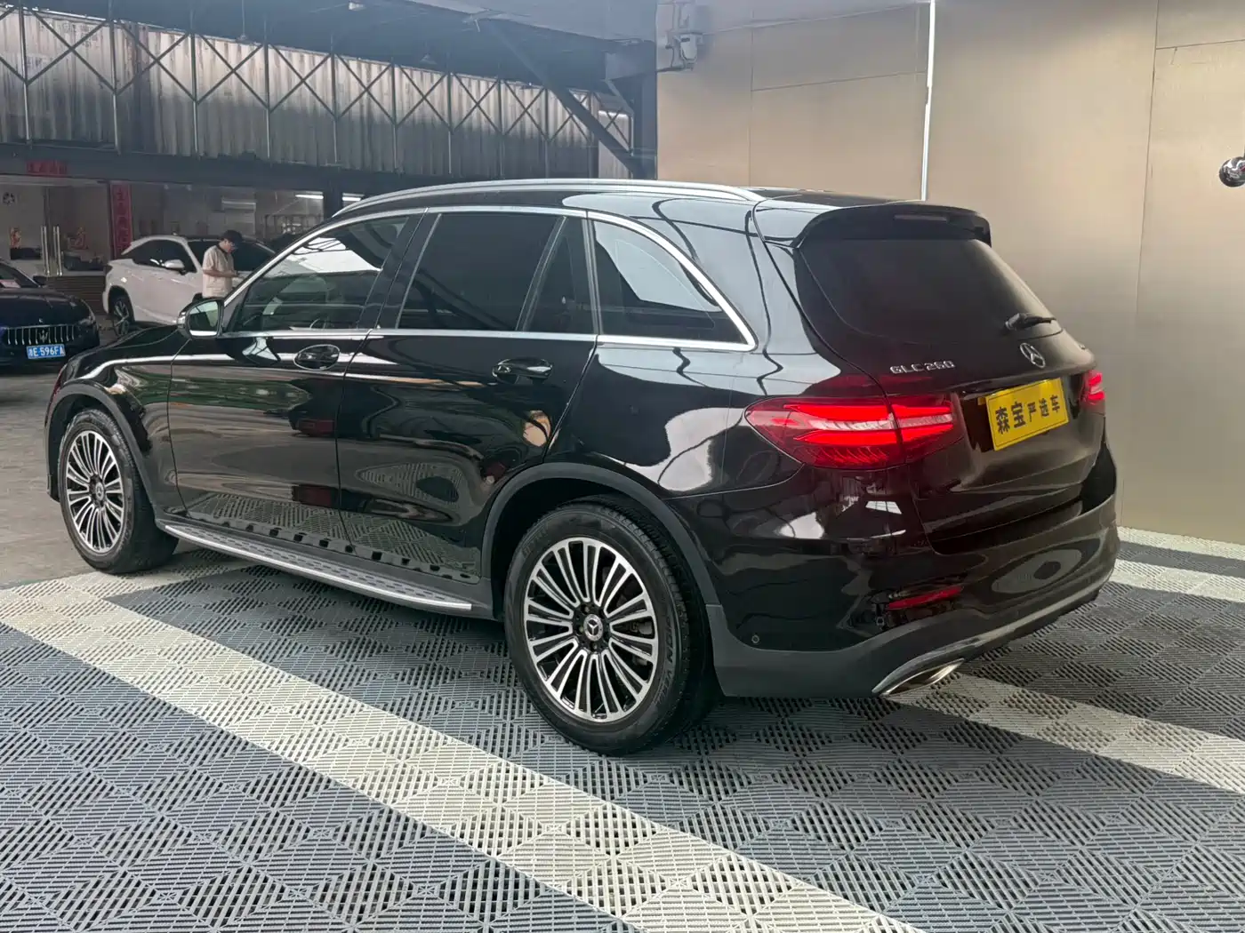 Mercedes-Benz GLC 2018 GLC 260 4MATIC Dynamic фото 9