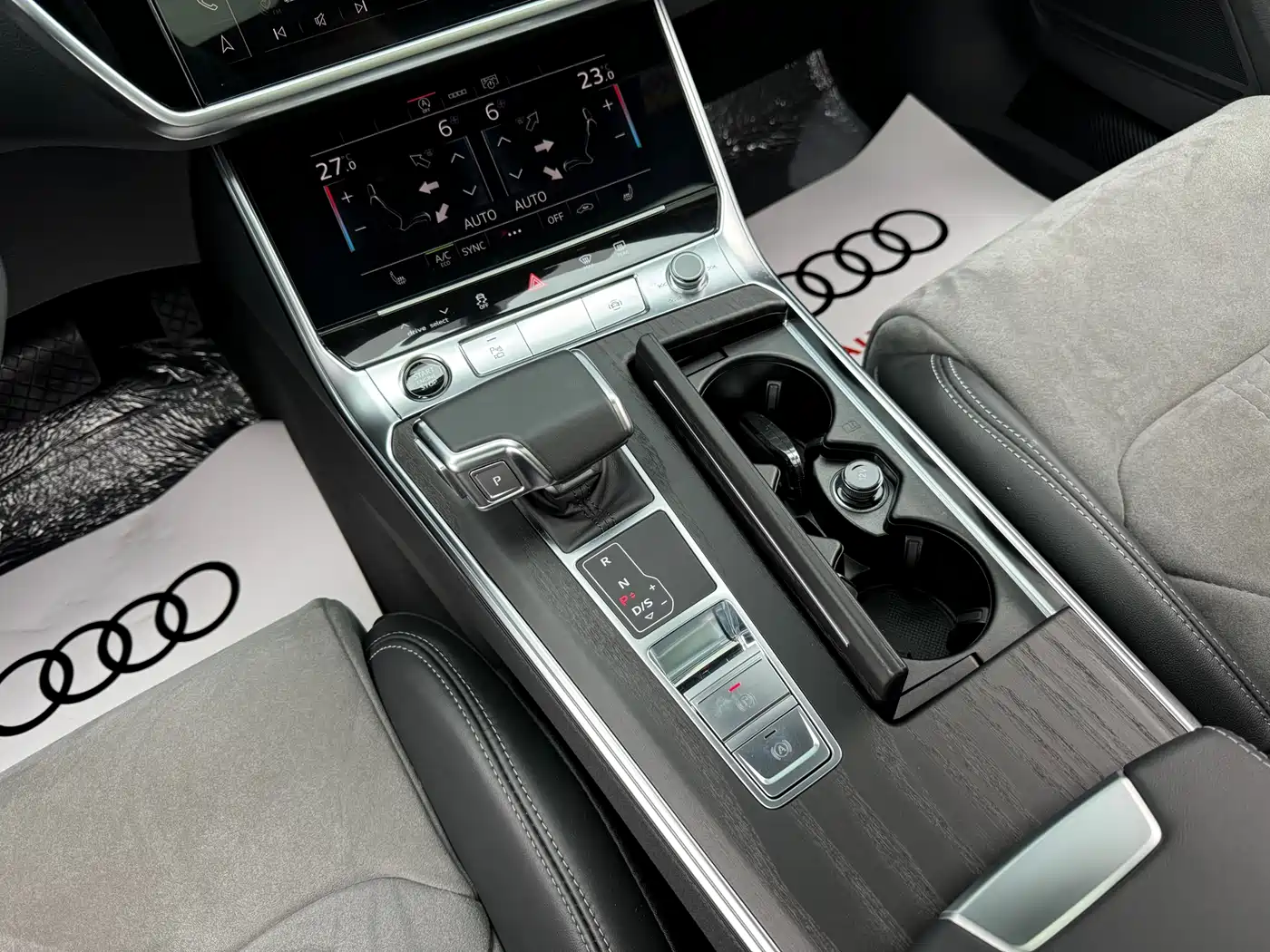 Audi A6L 2024 45 TFSI quattro Premium Dynamic фото 19