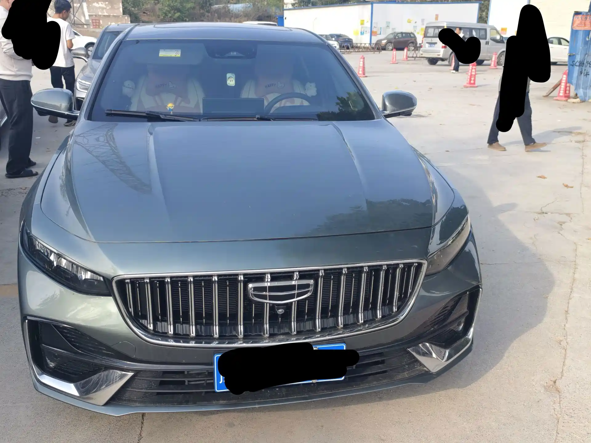 Фото 8 - Geely Preface