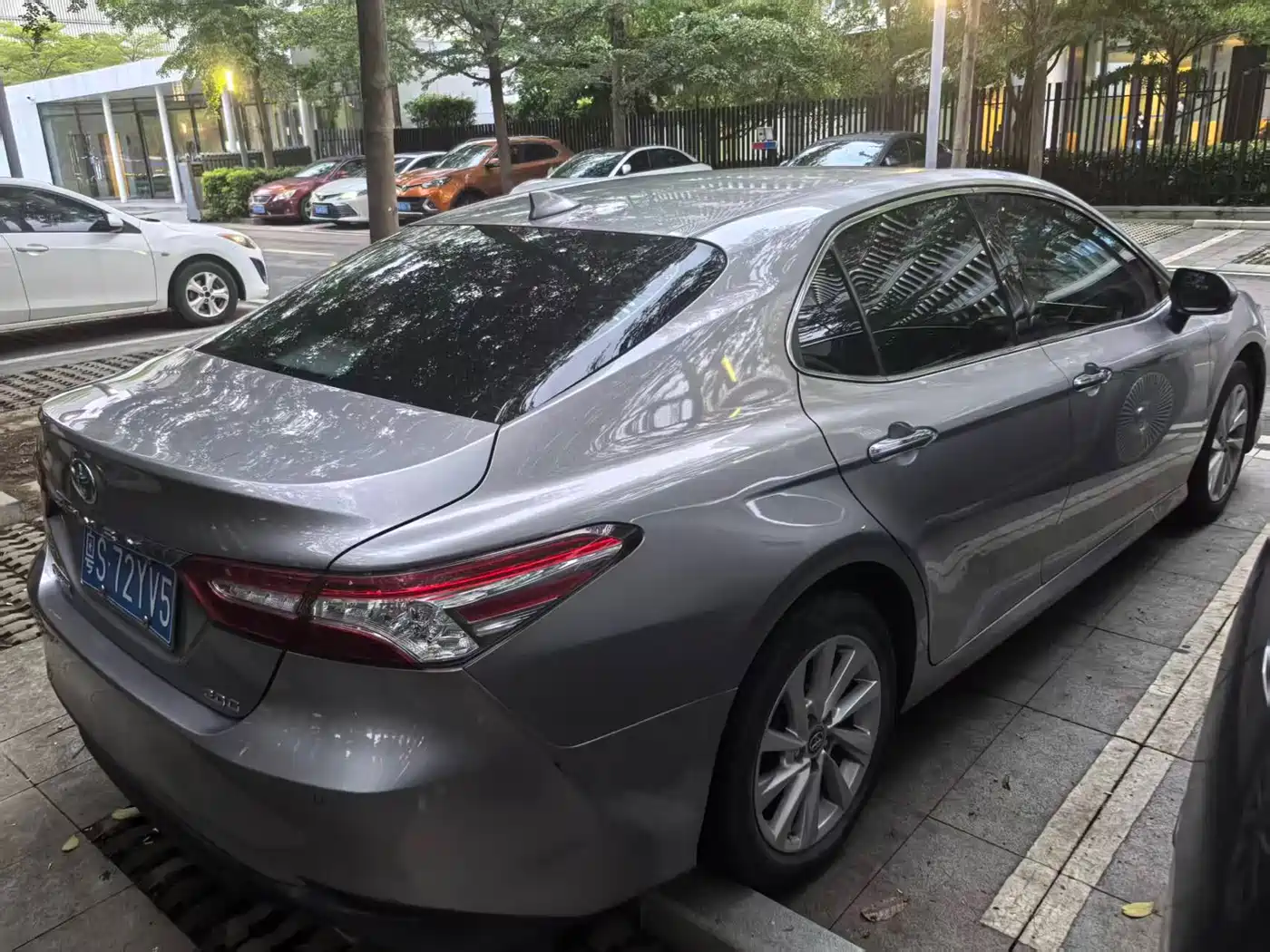 Toyota Camry 2021 2.0G Luxury Edition фото 8