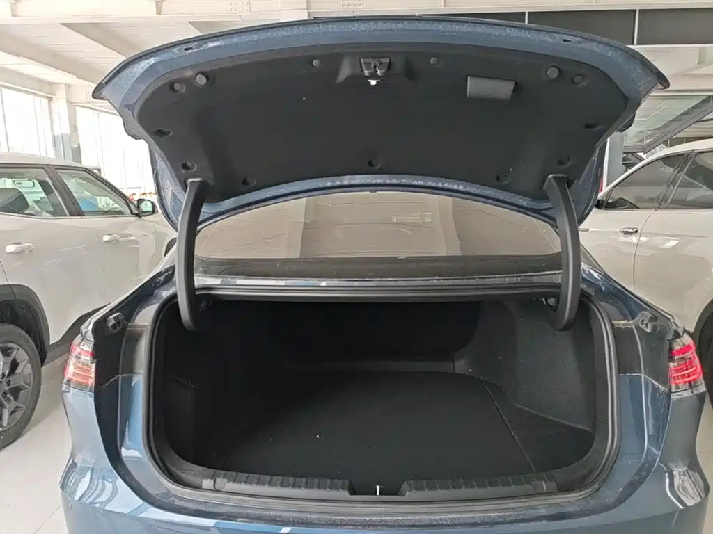 Geely Galaxy Galaxy A7 2025 EM-i фото 19