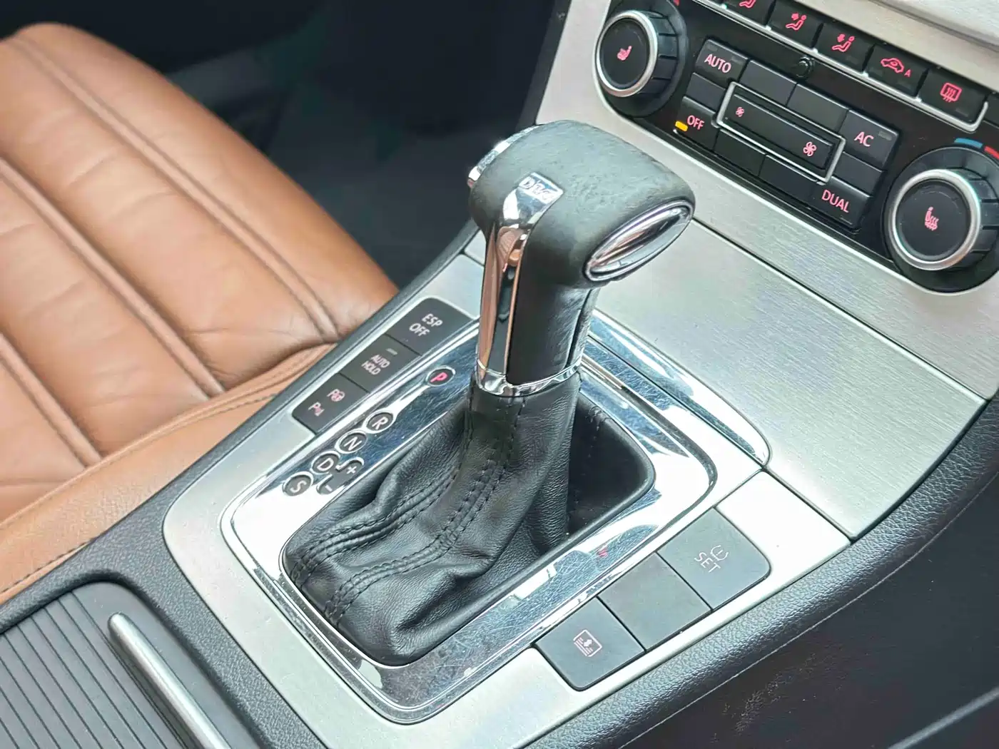 Volkswagen FAW-Volkswagen CC 2010 2.0TSI Luxury фото 27