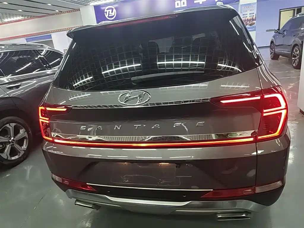 Hyundai Santa Fe 2019 380 TGDi TOP Auto 2WD Flagship Edition China VI фото 6