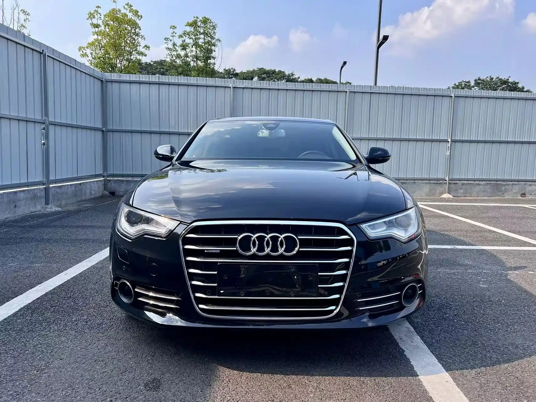 Фото 2 - Audi A6L