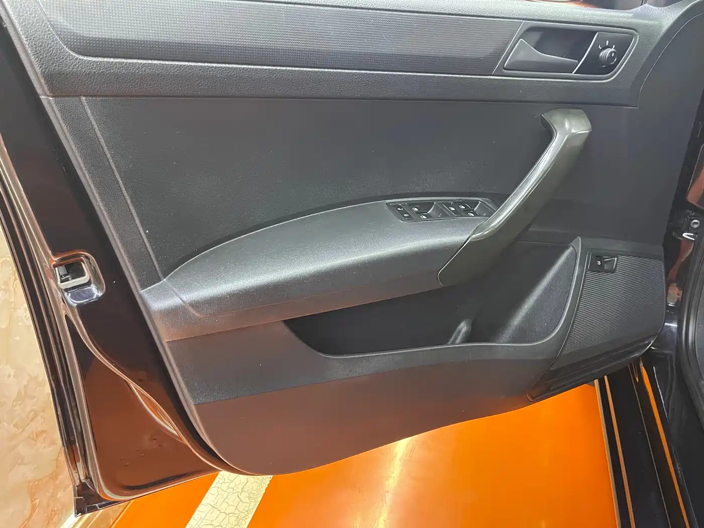 Volkswagen Santana 2016 1.6L Manual Trend Edition фото 6