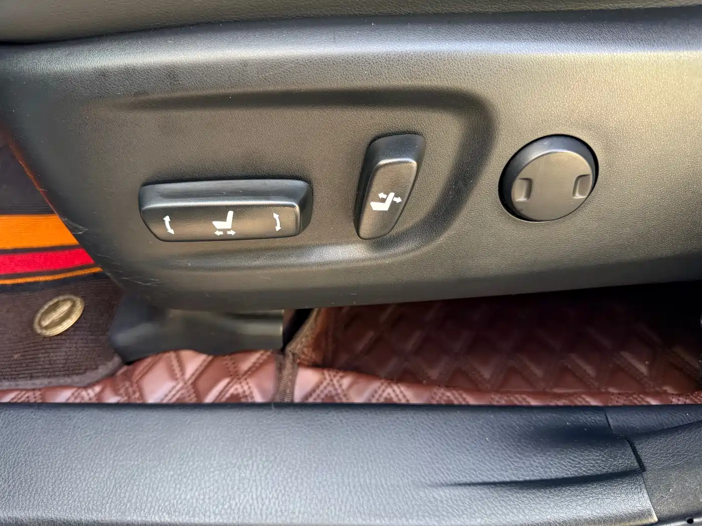 Toyota Highlander 2018 2.0T 4WD Luxury 7-seater (China V) фото 7