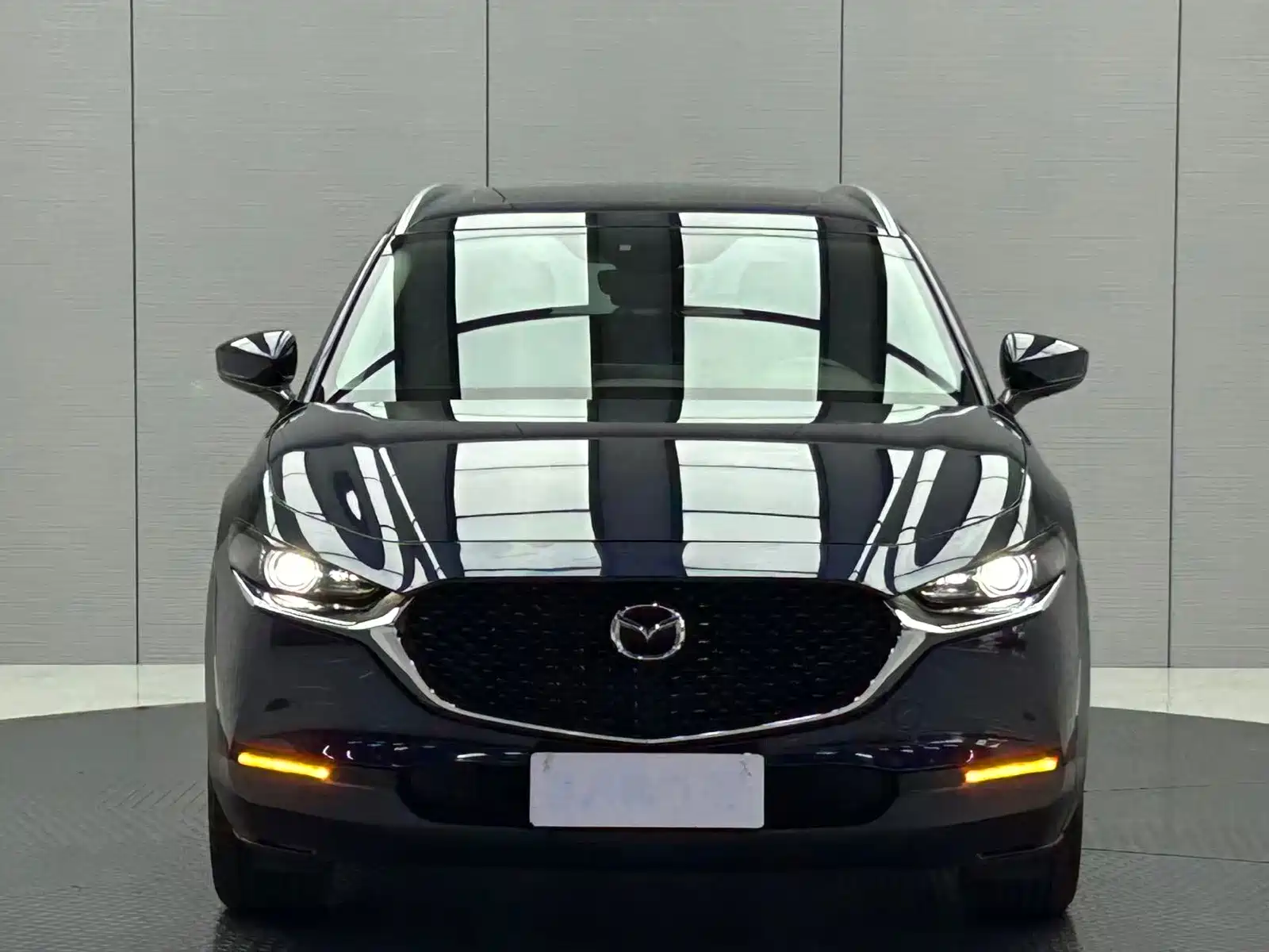 Фото 2 - Mazda CX-30