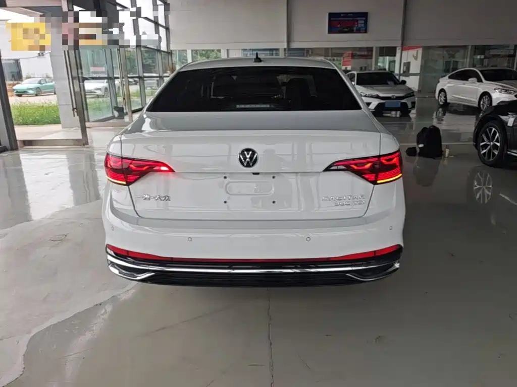 Volkswagen Sagitar, миниатюра 6