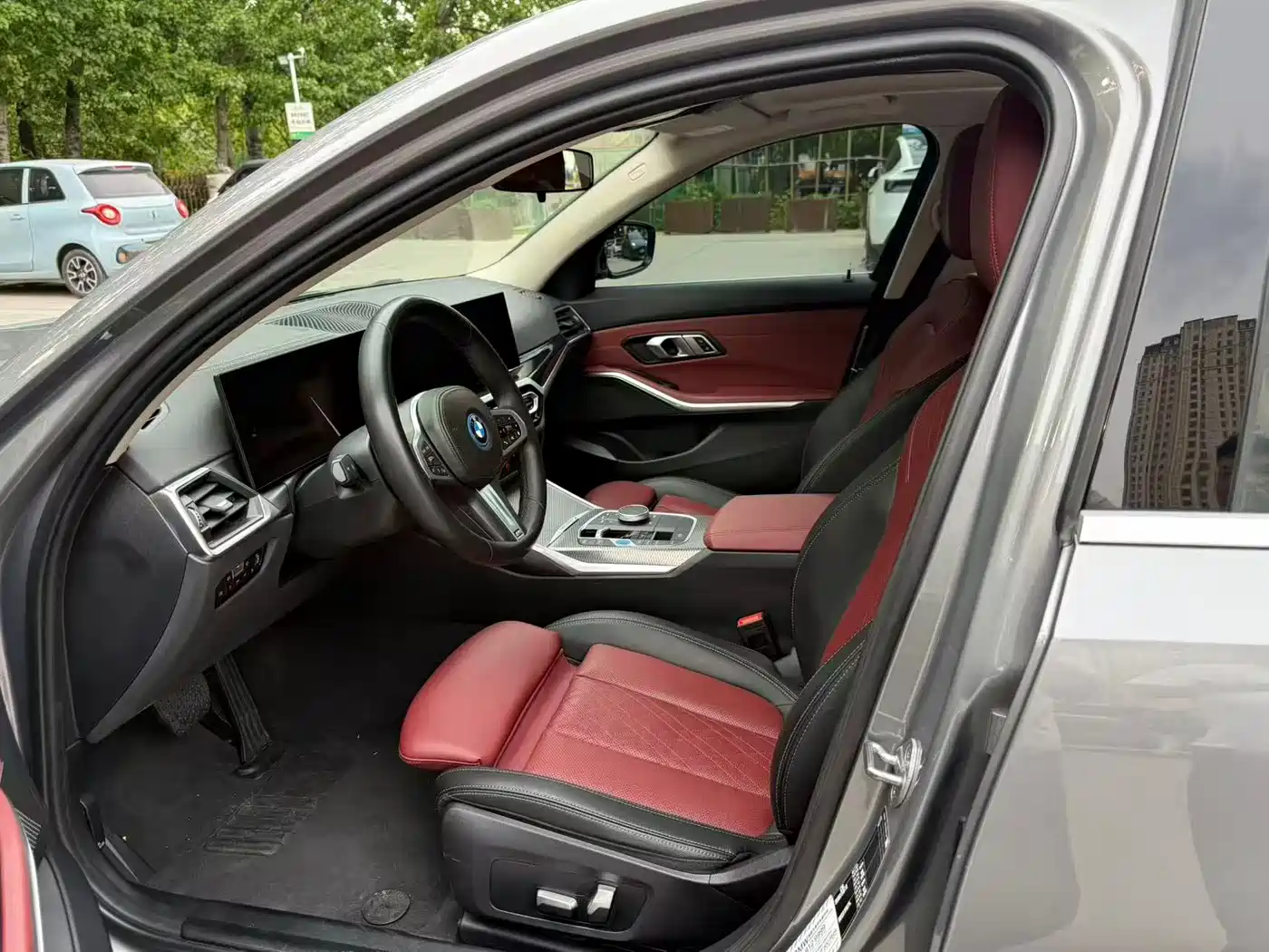 BMW i3 2022 eDrive 35 L фото 4