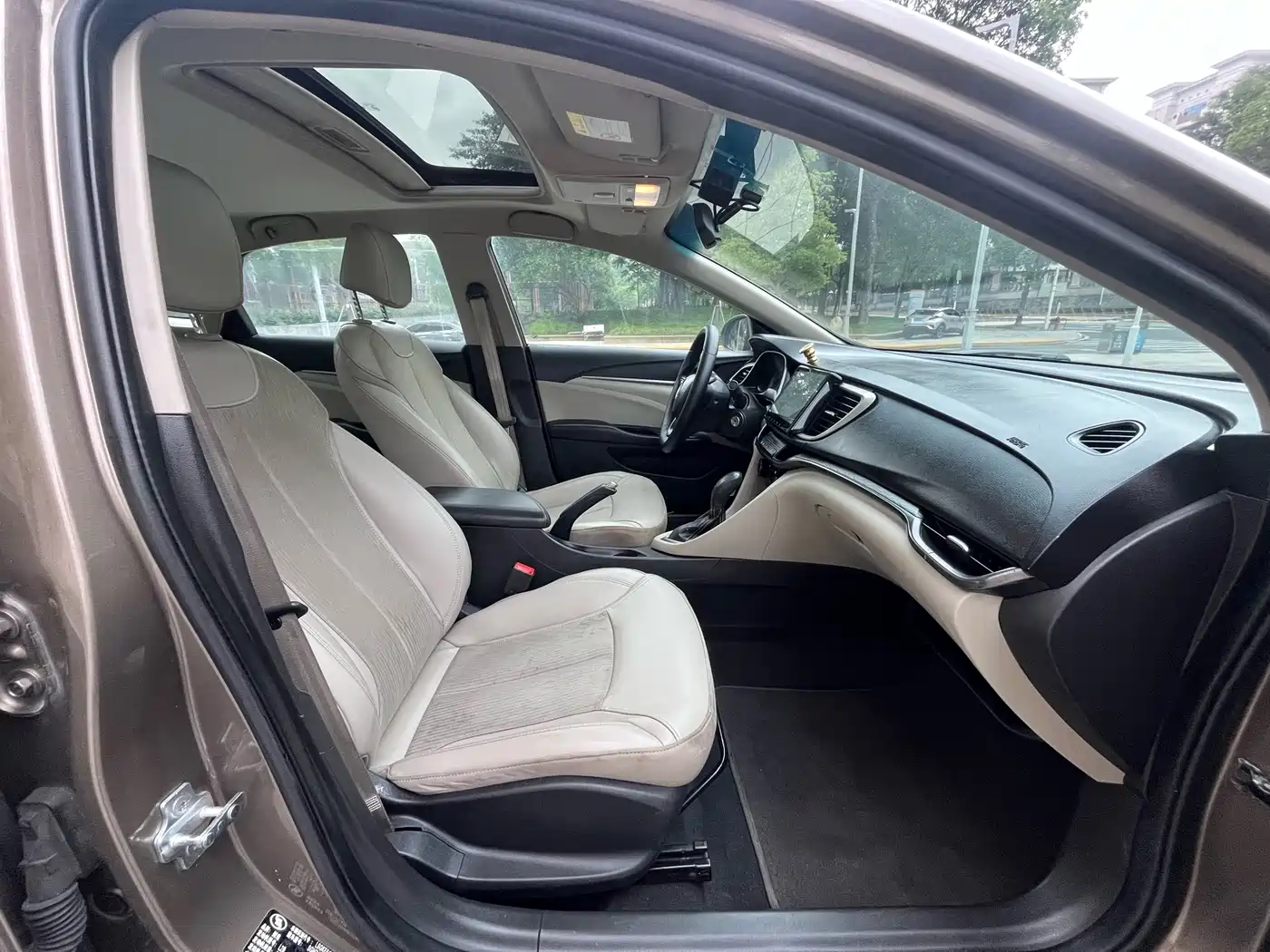 Фото 11 - Buick Excelle