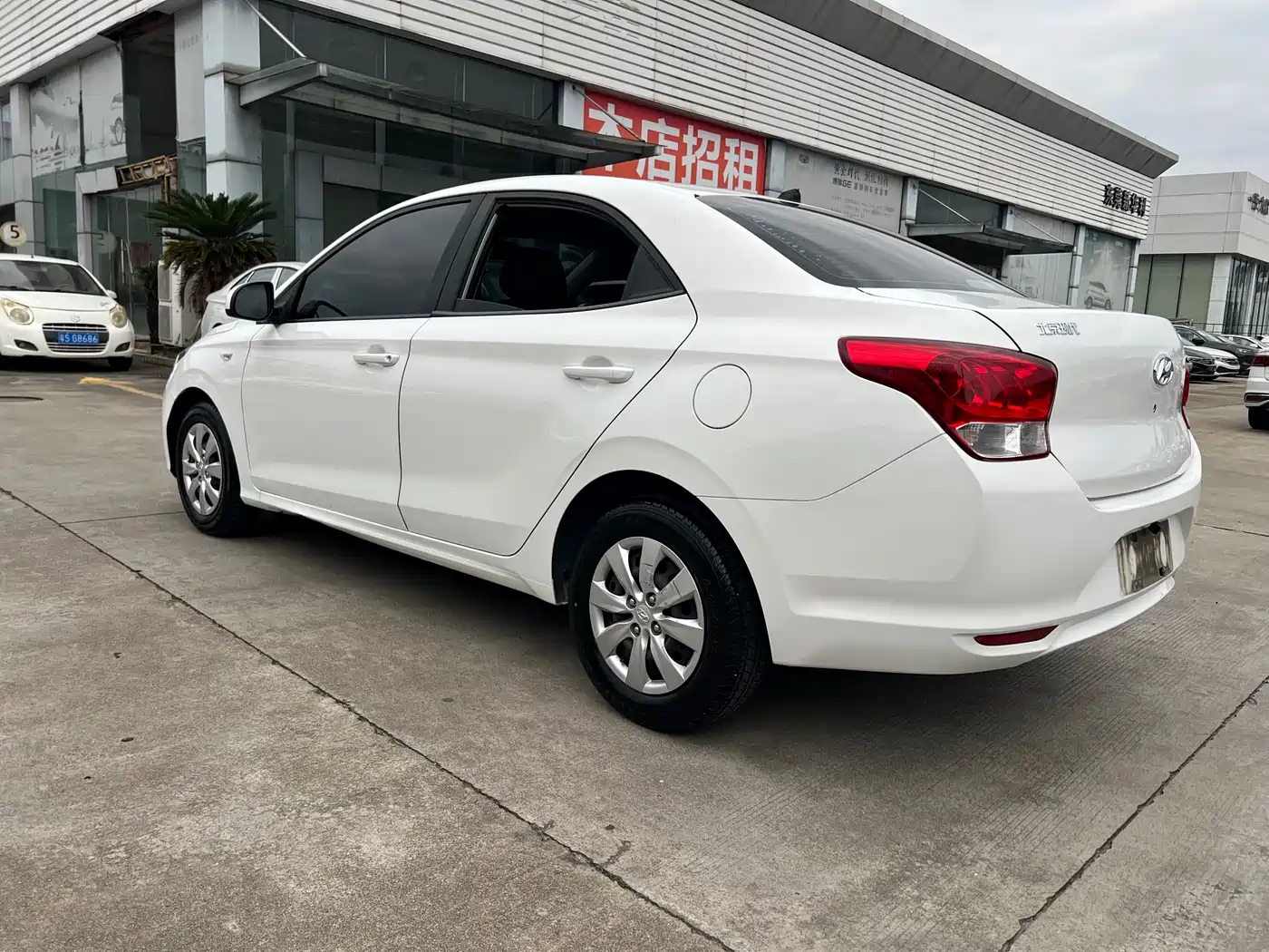 Hyundai Verna 2017 1.4L Manual Renewal China V фото 6