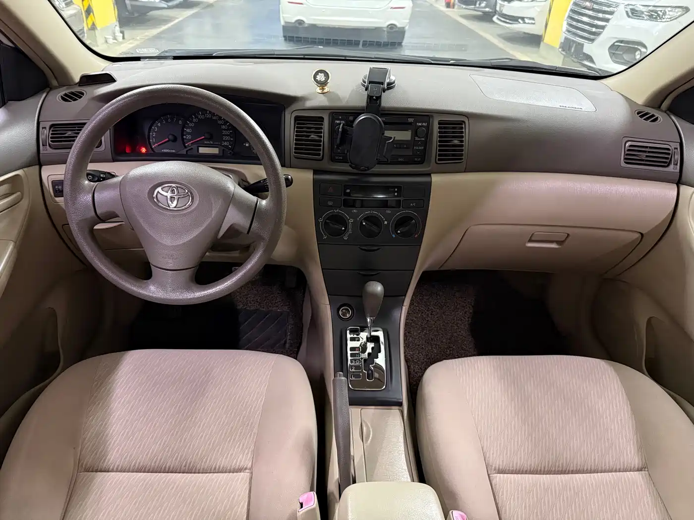 Toyota Corolla 2011 1.6L Automatic Classic Edition фото 7