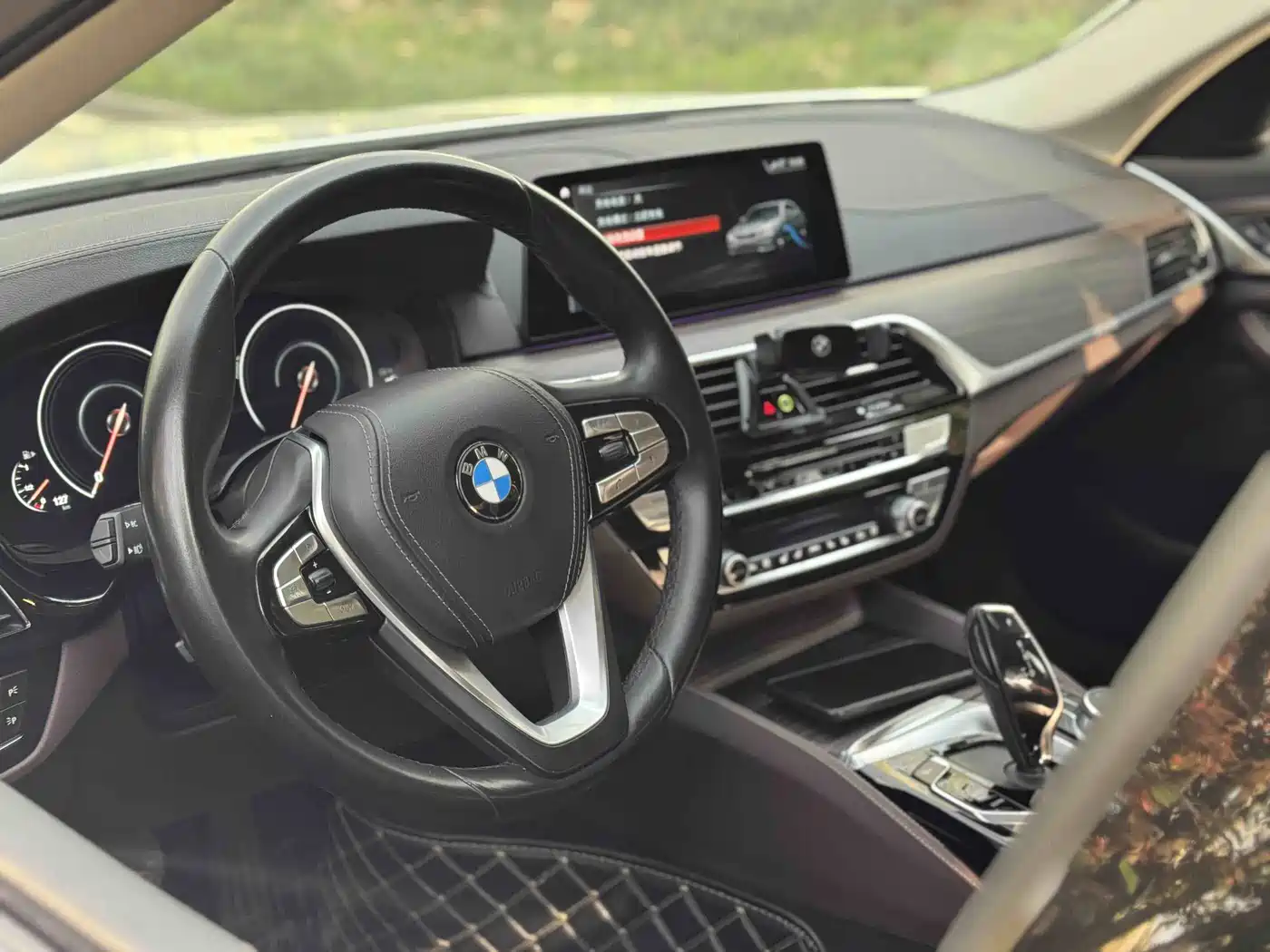 BMW 5 SERIES NEW ENERGY