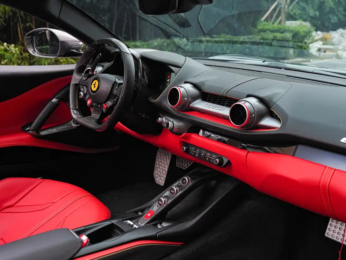 Ferrari 812 2021 2020 6.5L GTS