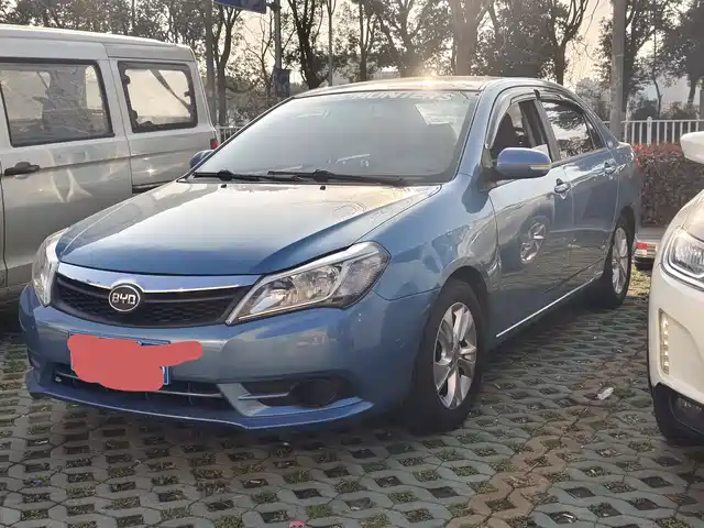 BYD F3