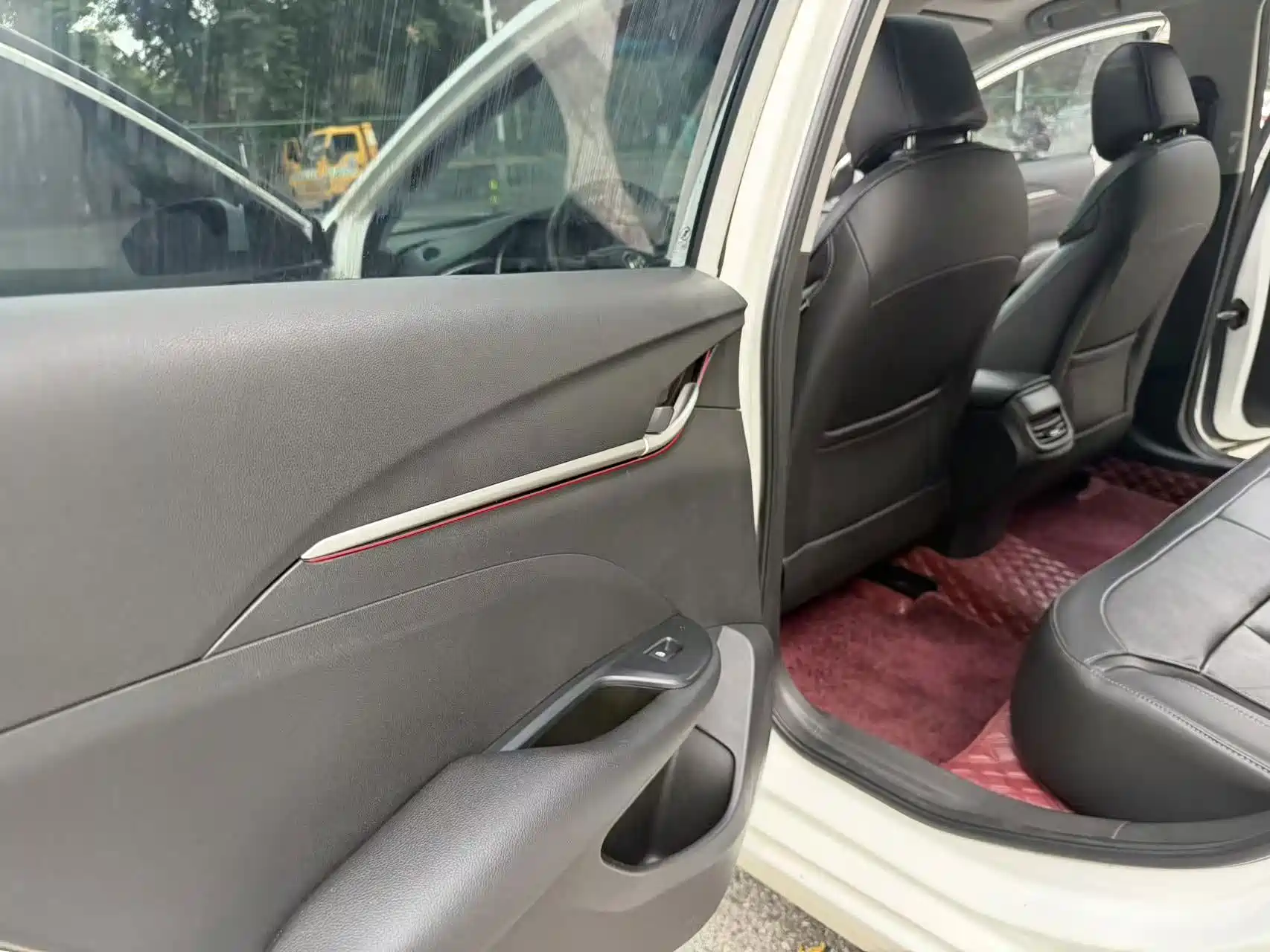 Фото 19 - Buick Excelle
