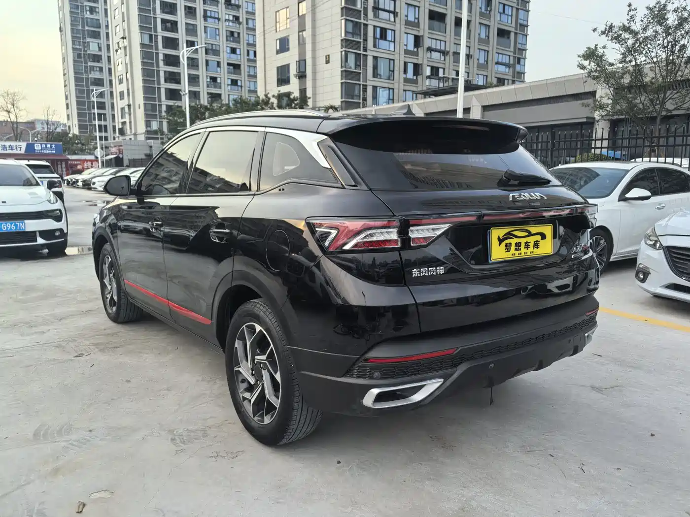 Dongfeng Aeolus Dongfeng Fengshen AX7 2021 2021 PRO 1.6T Automatic Honor Edition