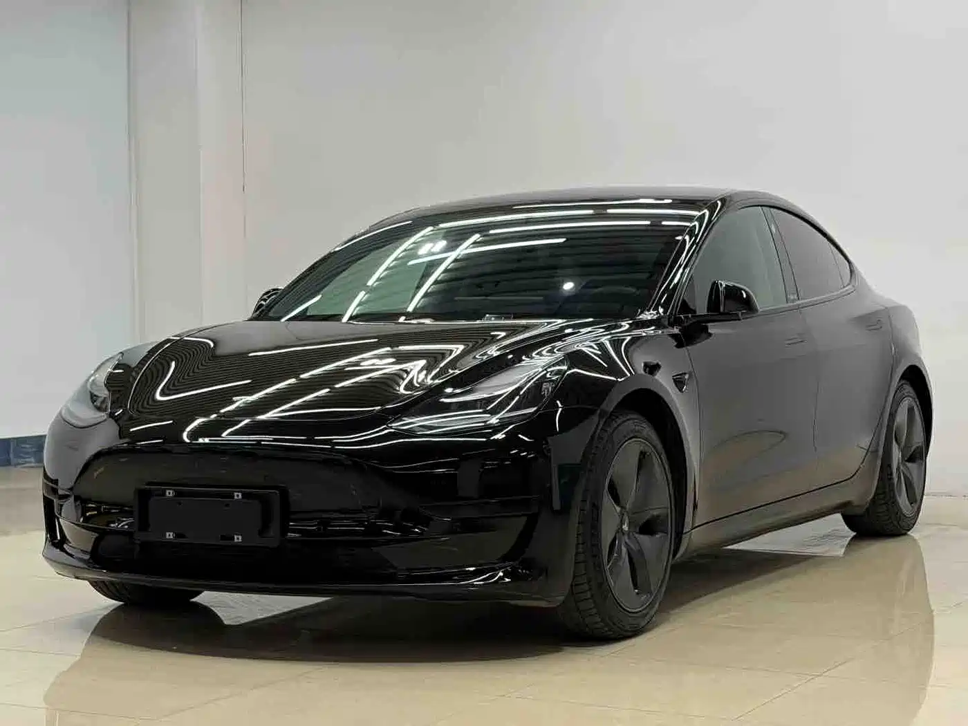 Tesla Model 3 2020