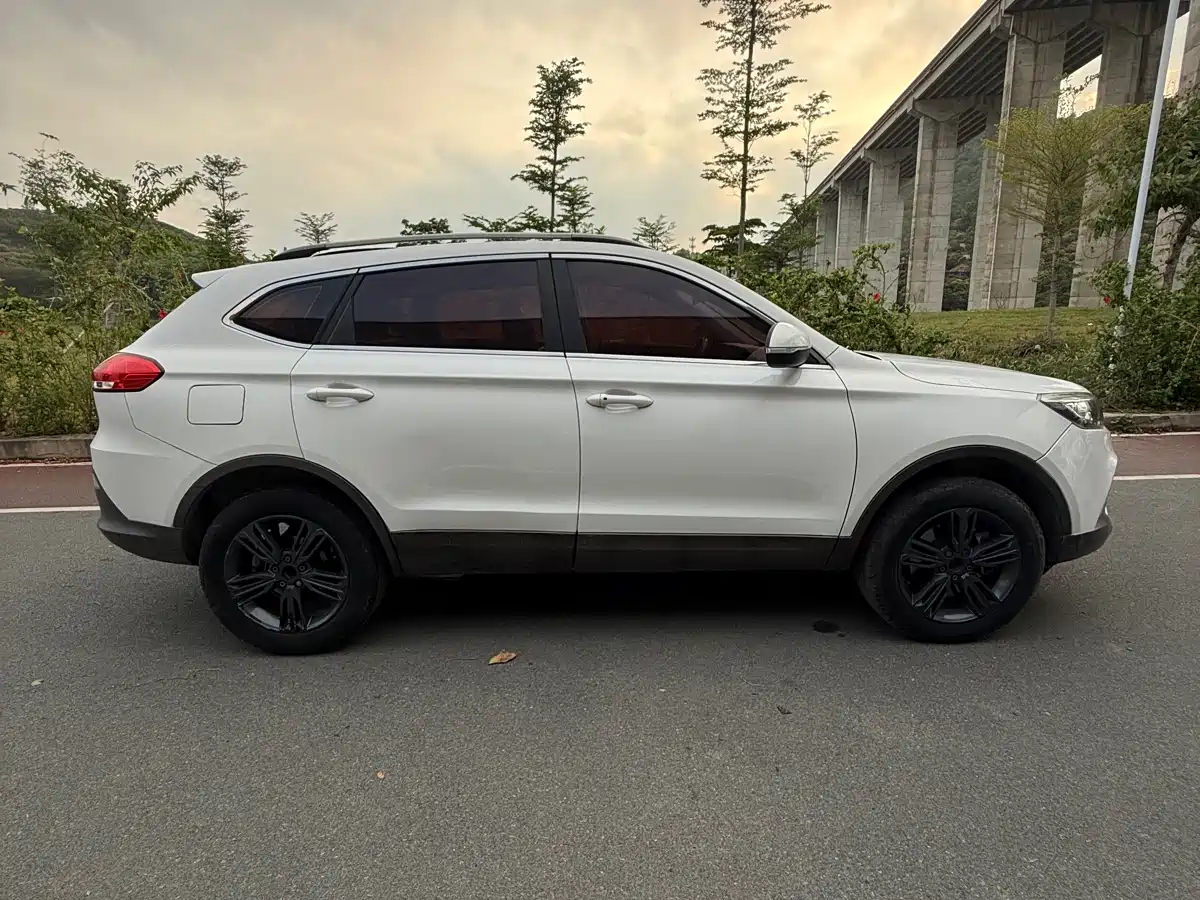 Leopaard CS10 2017 2017 Model 2.0T Automatic Urban Edition