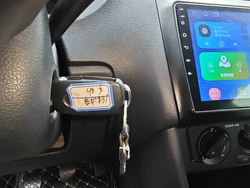 Volkswagen Polo 2016 1.4L Manual Trend фото 8