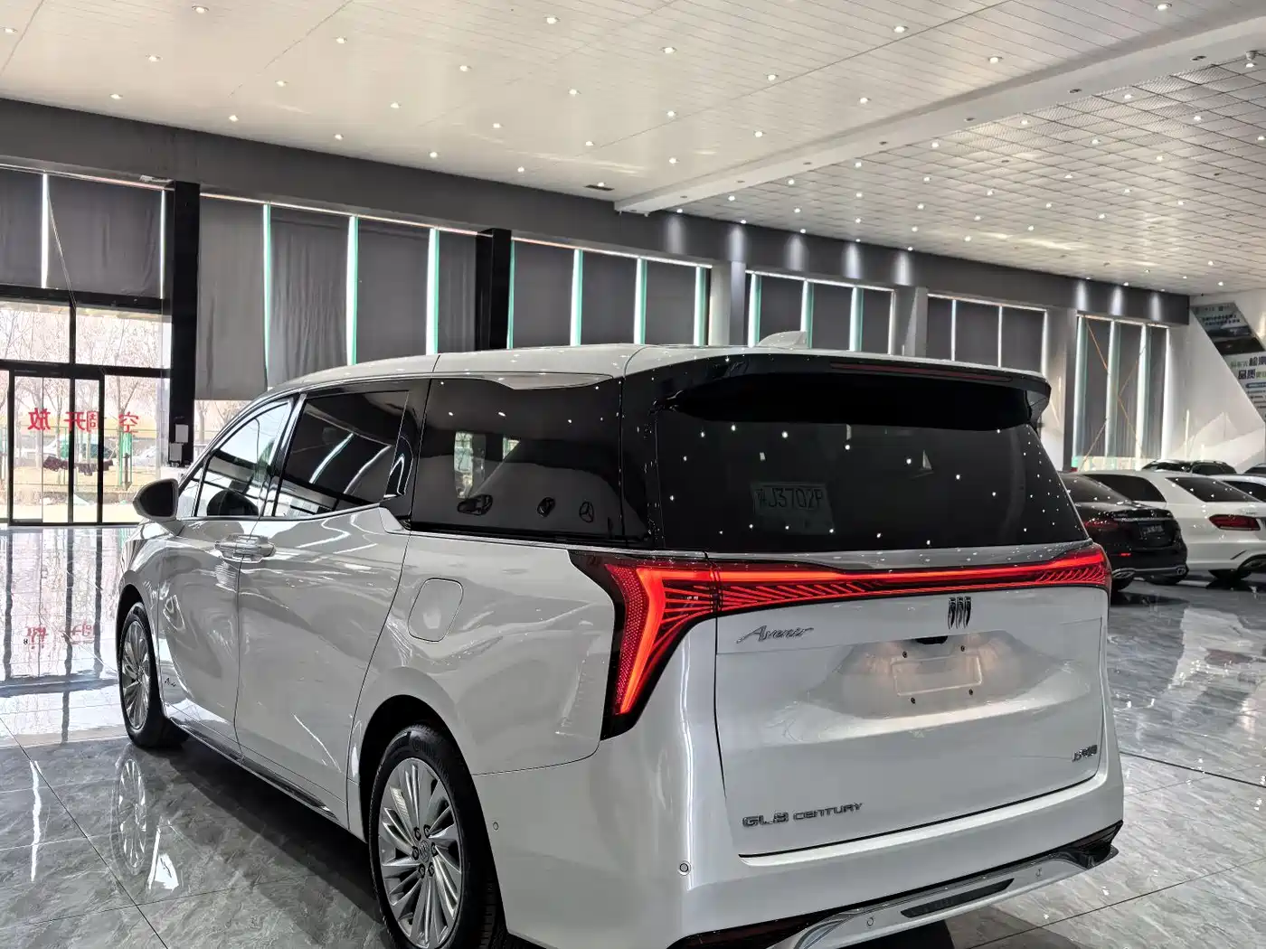 Buick Century 2023 2.0T 6-Seat World Edition фото 15