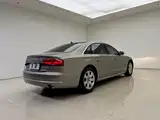 Photo 6 - Audi A8