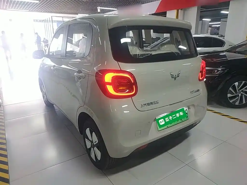 Wuling Motors Hongguang MINIEV 2026 2025 4-Door Advanced