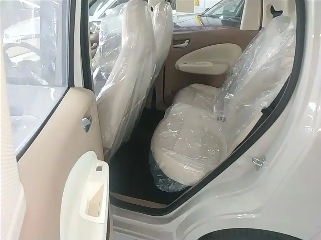 Wuling Motors Hongguang MINIEV 2026 2025 4-Door Advanced