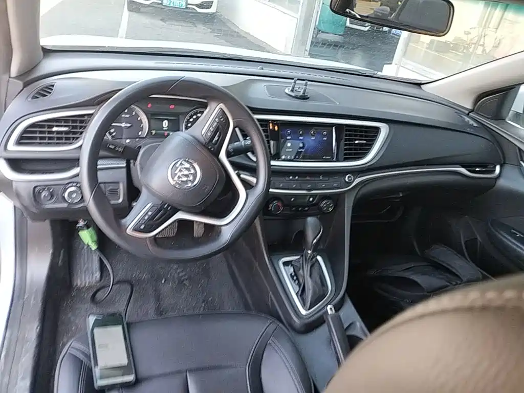 Фото 10 - Buick Excelle