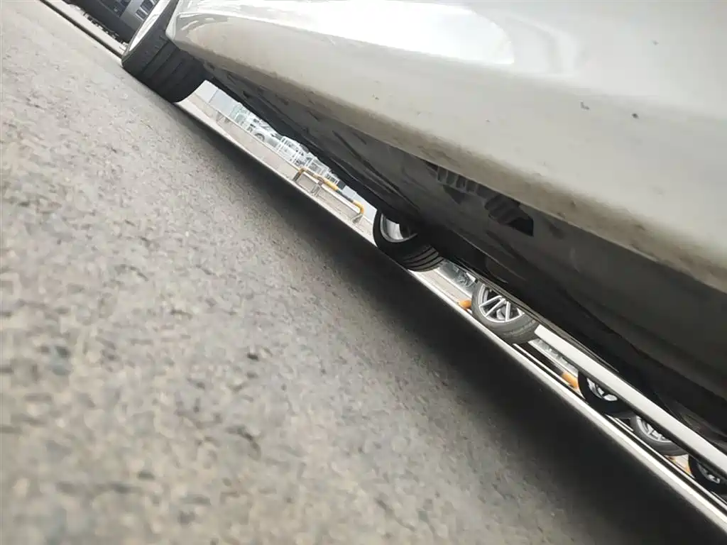 BMW 3 Series 2019 320Li M Sport Package фото 2