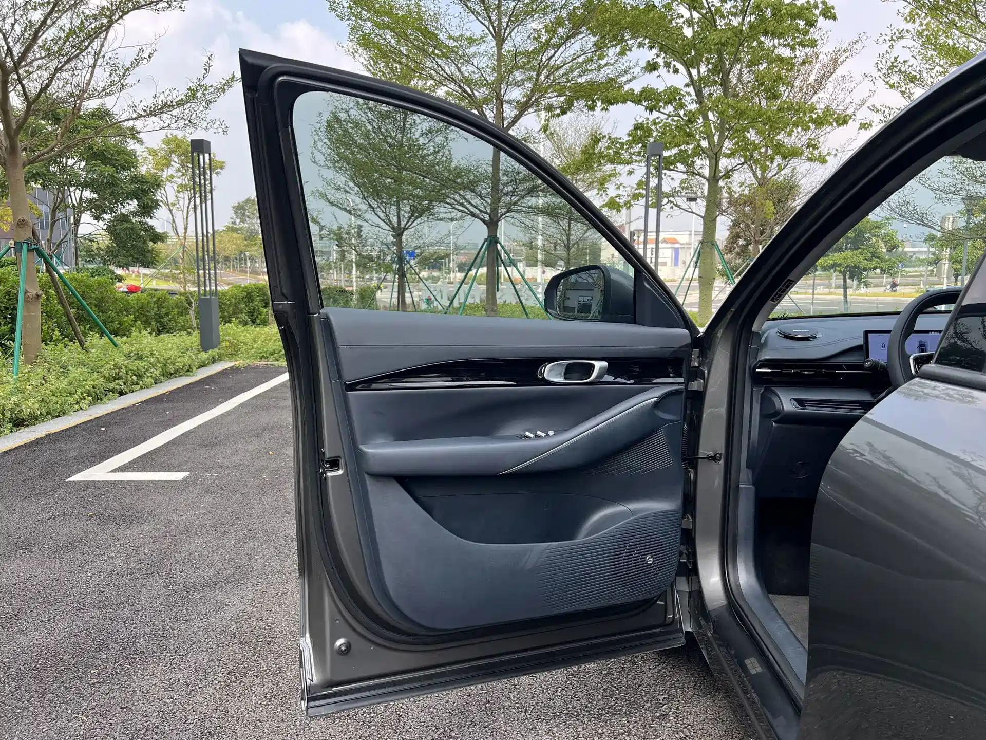 Фото 9 - Geely Galaxy Galaxy E5