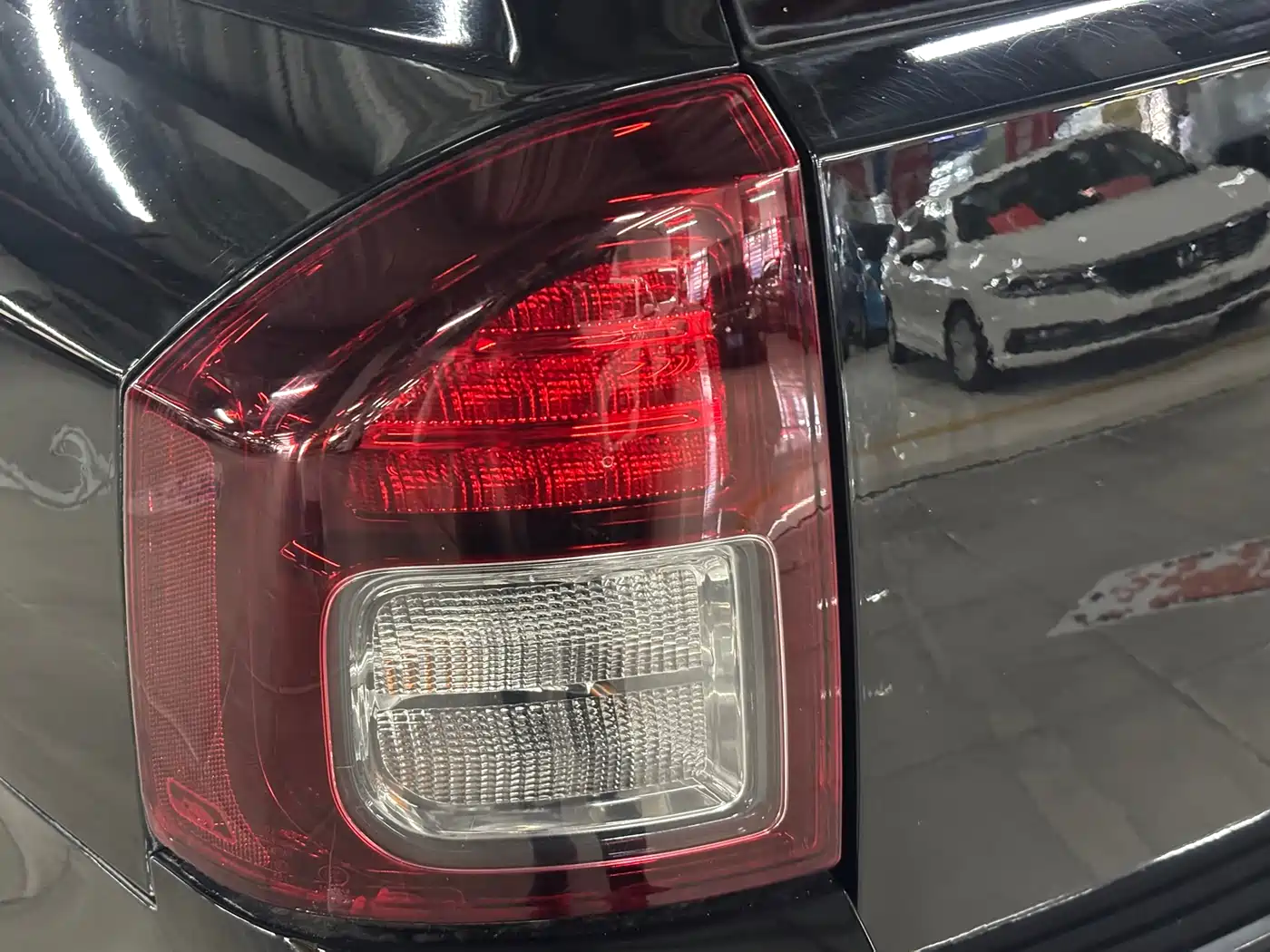 Jeep Compass (Import) 2015 2015 2.0L 2WD Luxury
