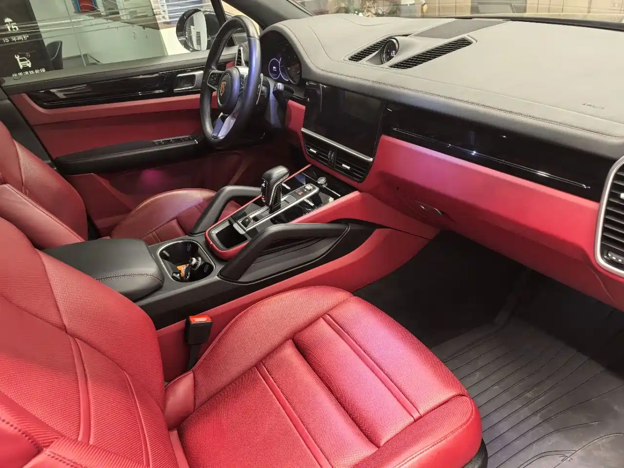 Porsche Cayenne 2019 Cayenne 3.0T фото 12