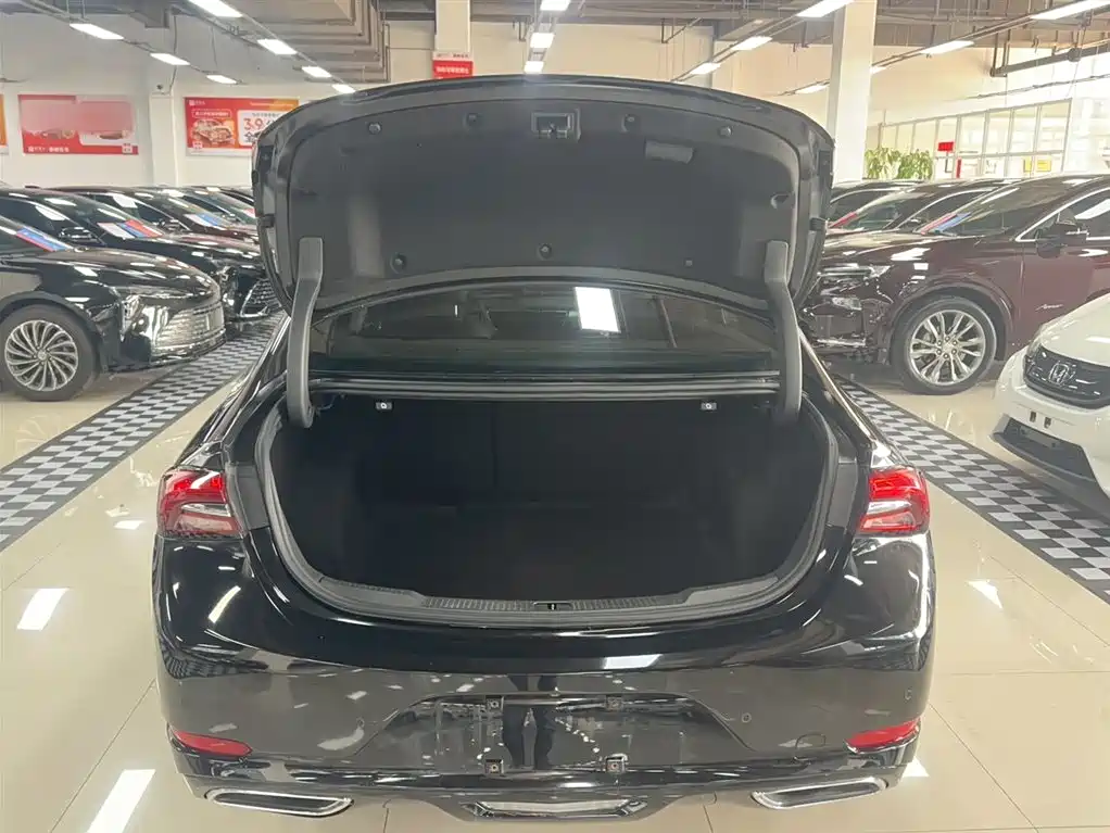 Buick LaCrosse 2022 652T Luxury фото 15