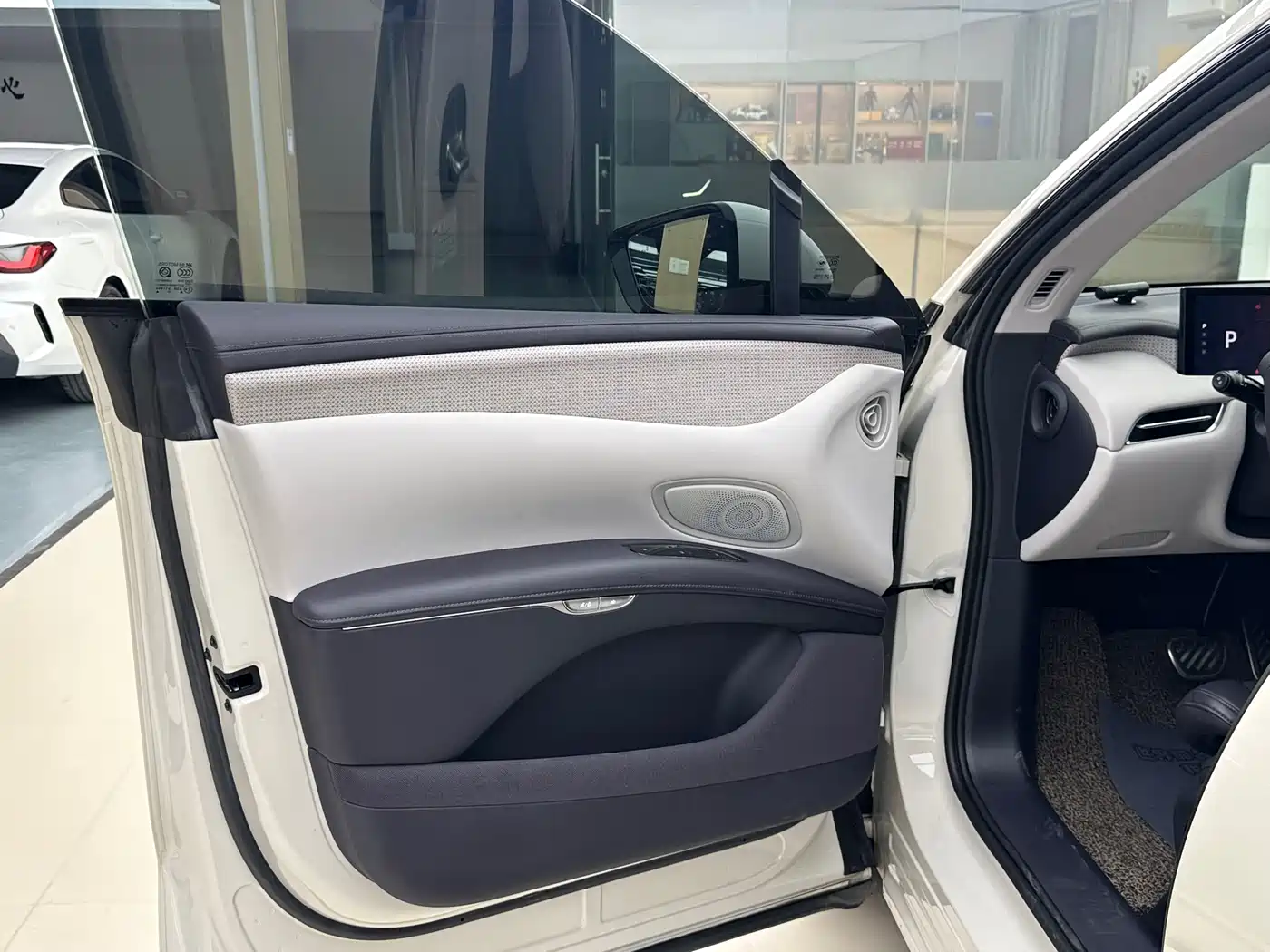 ZHIJI AUTOMOBILE ZHIJI LS7