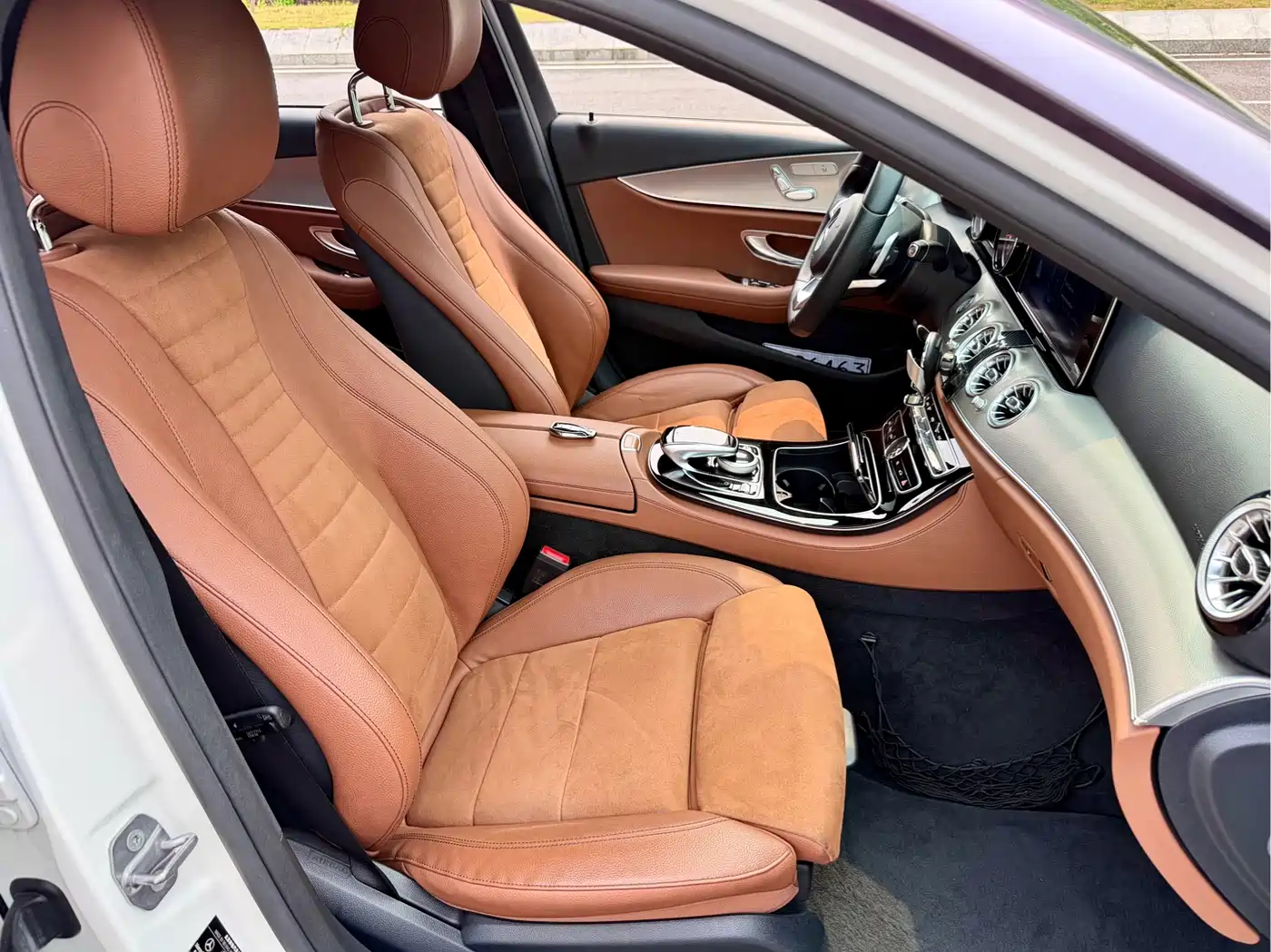 Mercedes-Benz E-Class 2017 E 200 Sport фото 8