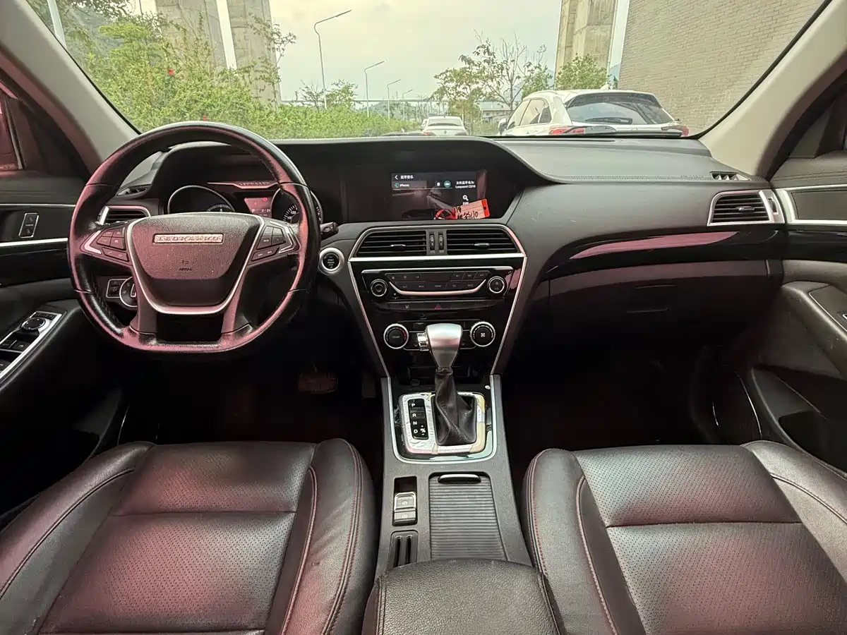 Leopaard CS10 2017 2017 Model 2.0T Automatic Urban Edition