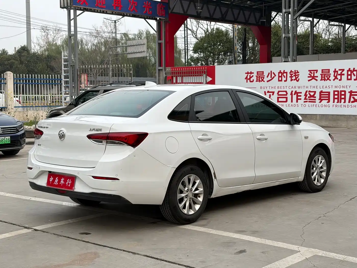 Buick Excelle 2018 15T DCT Progressive (China V) фото 17