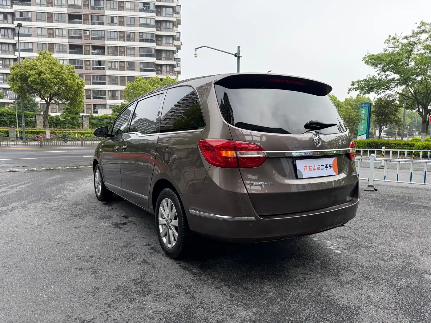 Buick GL8 2017 25S Luxury China V фото 7
