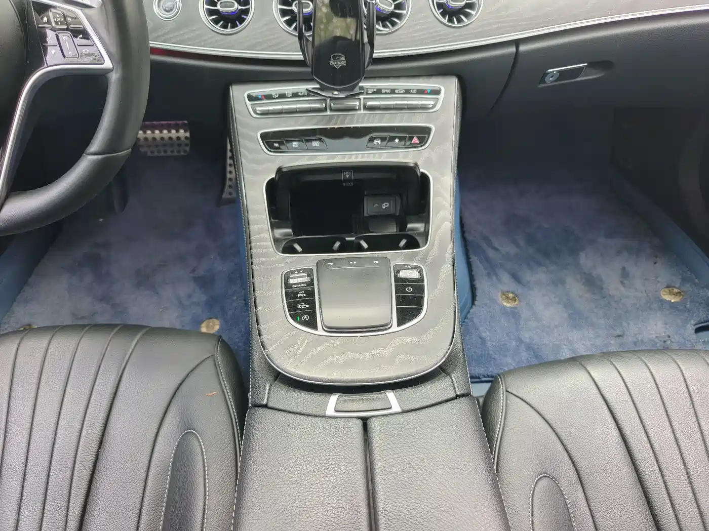 MERCEDES-BENZ CLS