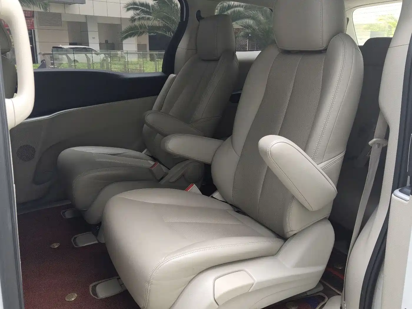 Buick GL8 2021 Land Business Class 652T Comfort фото 10