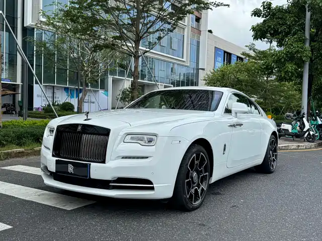 ROLLS-ROYCE PHANTOM