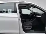Фото 23 - Volkswagen Tiguan L