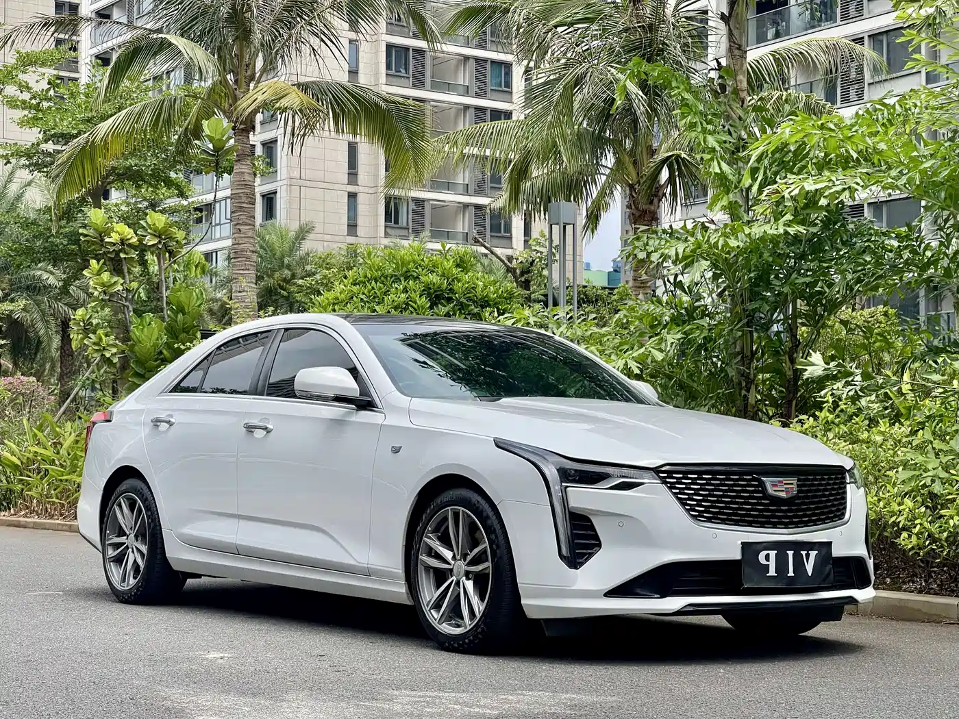 CADILLAC CT4