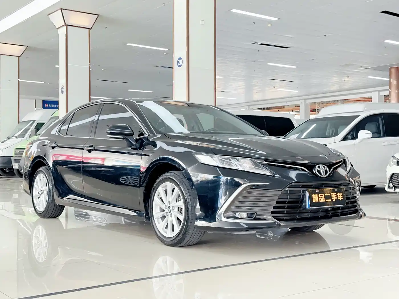 Toyota Camry 2022 2.0GVP Leading Edition фото 3