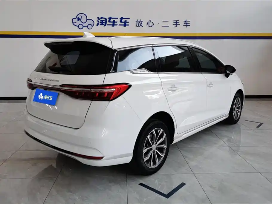 BYD Song MAX 2021 Upgrade 1.5T Automatic Premium Edition 6-Seater фото 3