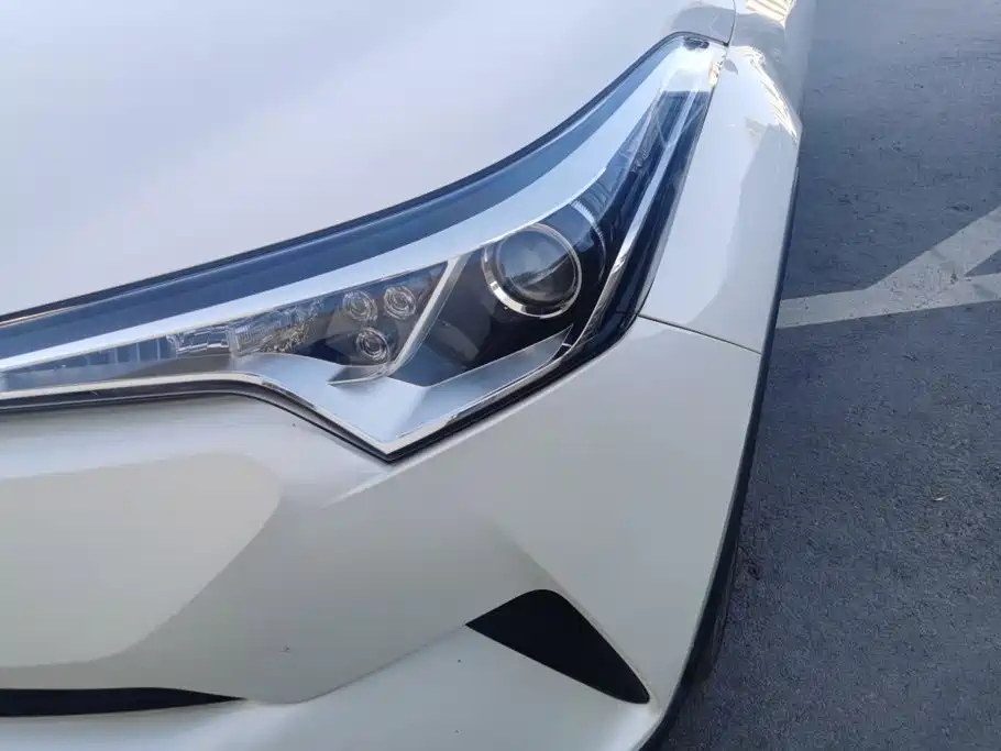 Toyota C-HR 2020 2020 Model 2.0L Cool Cross Leading