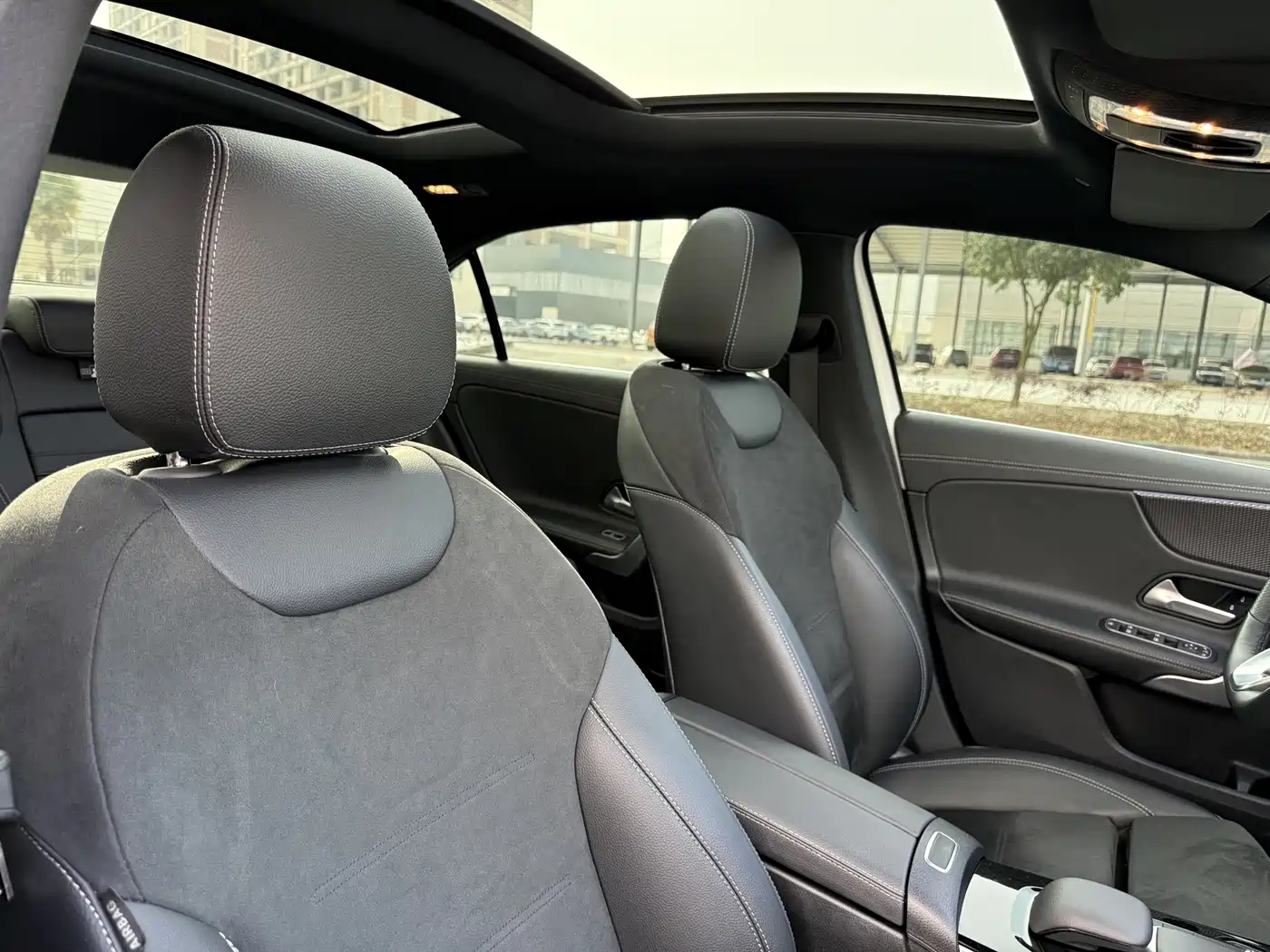 Mercedes-Benz A-Class 2022 Facelift III A 200 L Sport Sedan Fashion фото 15