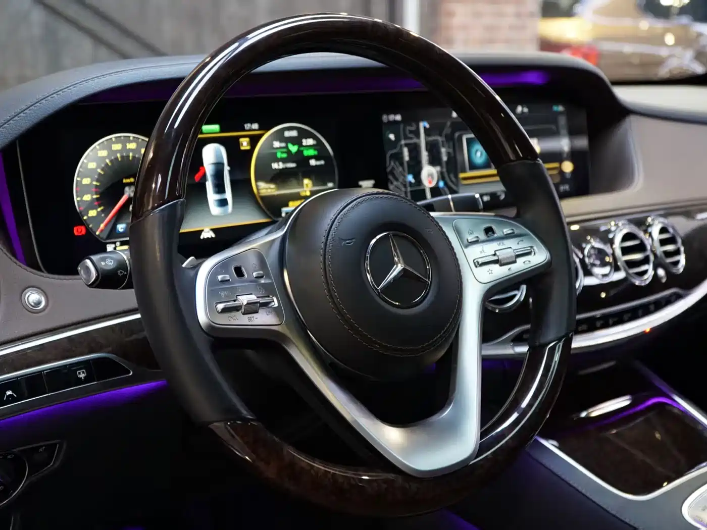 Mercedes-Benz S-Class 2020 S 350 L Premium Edition Collector's Version фото 11